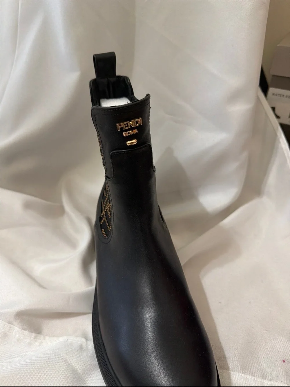 Women’s Black Leather Fashion Logo Chelsea Boot